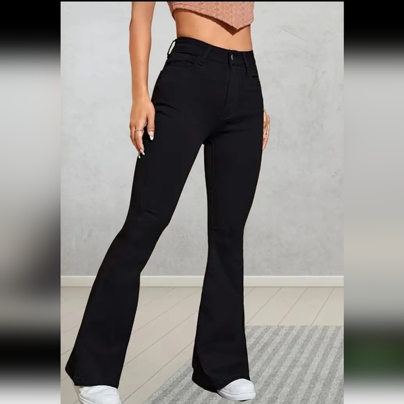 NWOT- Black High Waist Stretchy Flare Jeans- Small/Medium - Picture 2 of 6
